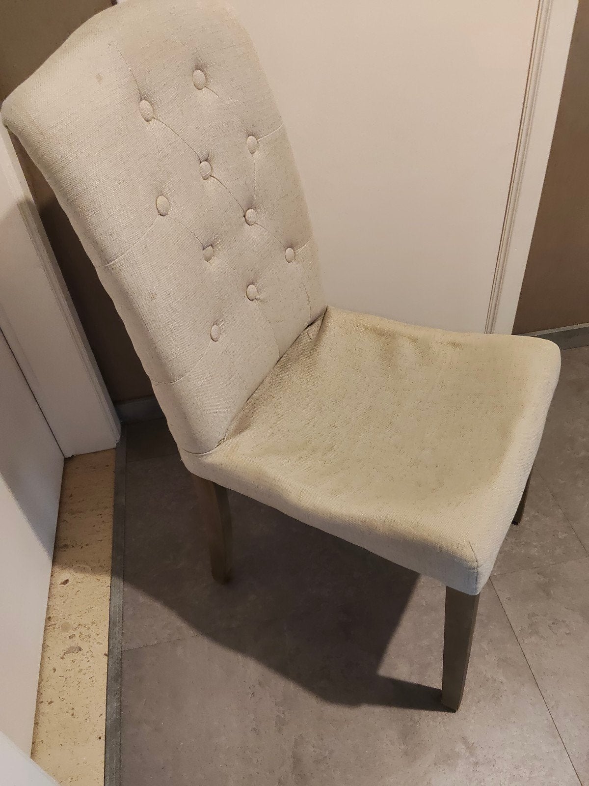 6 landelijke stoelen te koop zitsel te herstellen, Ophalen