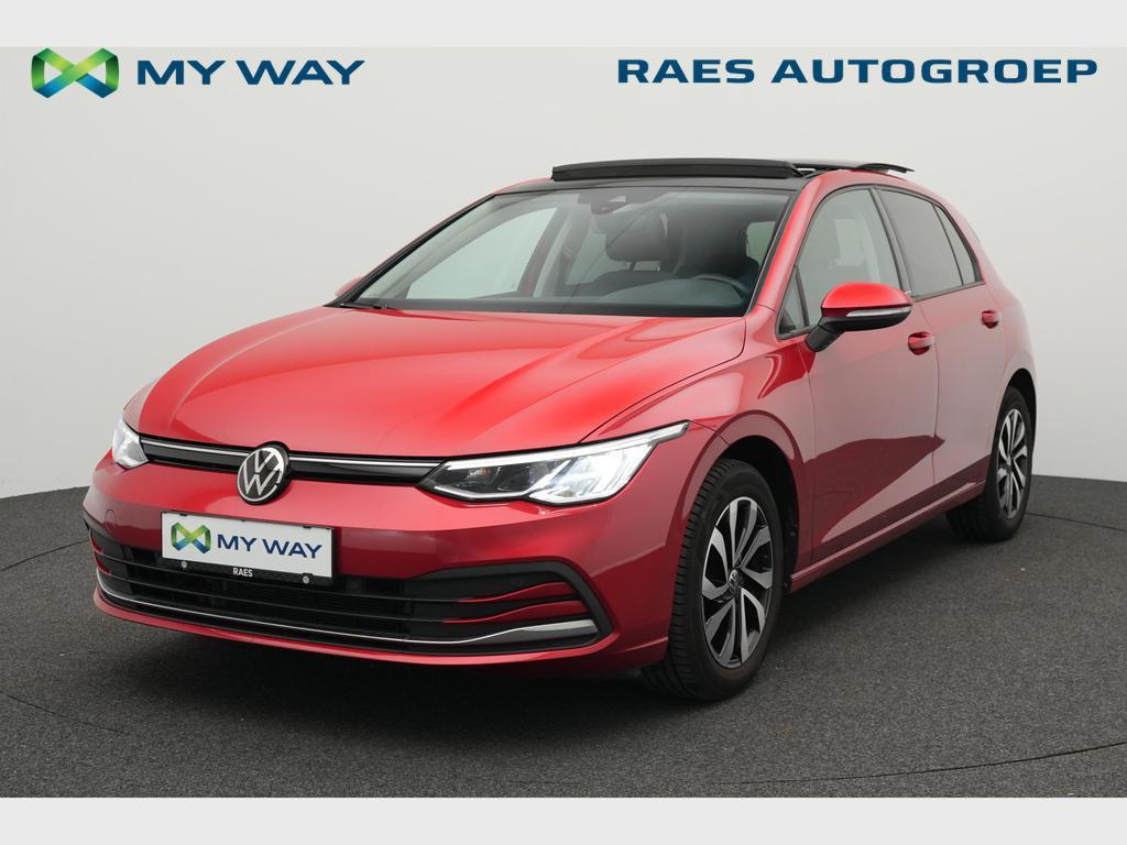 Volkswagen Golf VIII Golf 1.0 TSI Active OPF, Auto's, Golf, Stadsauto, 104 g/km, Rood