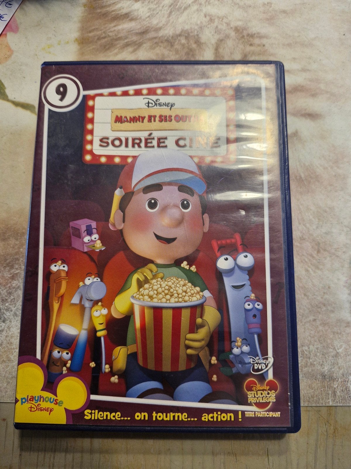 dvd disney soiree cine en bone etat, Enlèvement ou Envoi, Comme neuf, Français