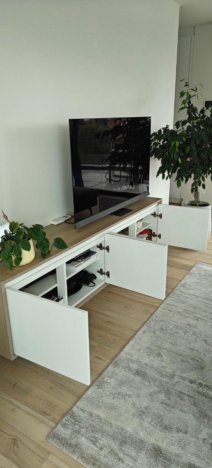 Zwevende tv kast, Huis en Inrichting, Kasten |Televisiemeubels, Zo goed als nieuw, Ophalen