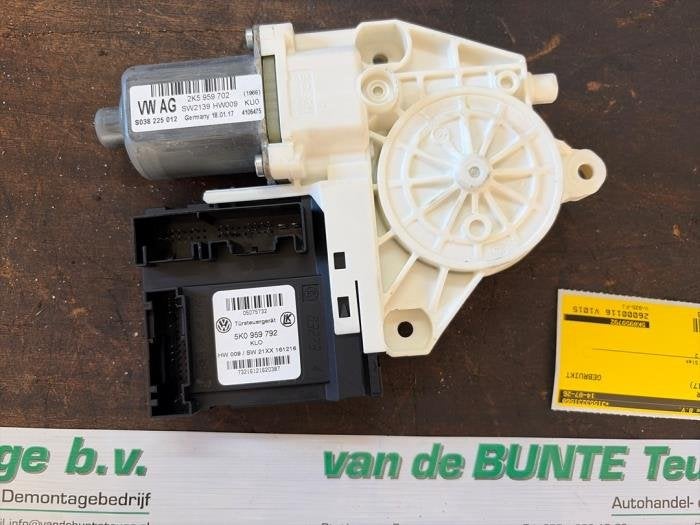 Raammotor Portier van een Volkswagen Caddy, Gebruikt, -, Volkswagen, -