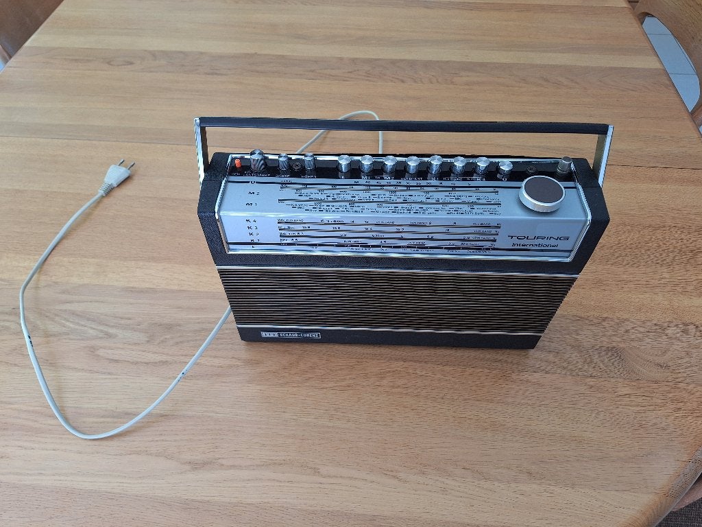 transistorradio ITT Schaub-Lorenz Touring International, Verzamelen, Elektronische Apparatuur, Ophalen of Verzenden, Audio en Video