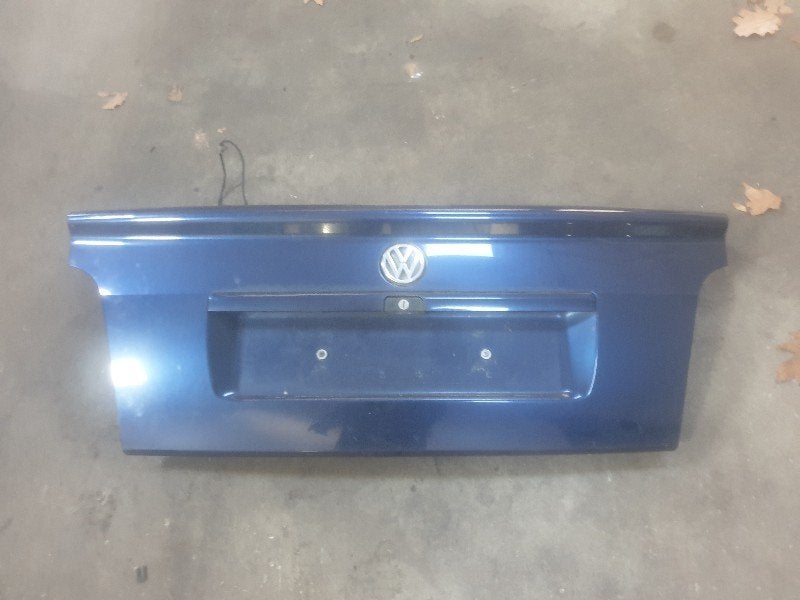 HAYON ARRIÈRE / MALLE Volkswagen Golf III Cabrio (1E), Volkswagen, Volkswagen AG, Haillon arrière, Utilisé