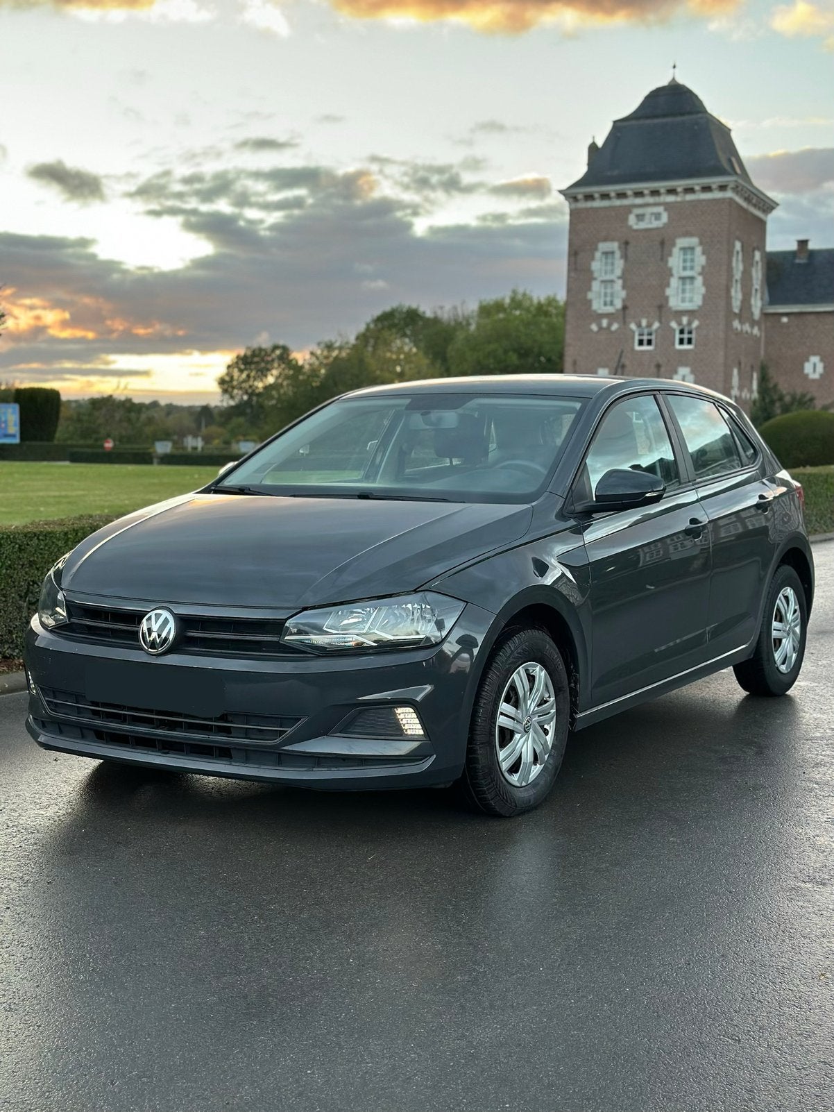 VW Polo Benzine 2020 64.000 km, Auto's, Dealer onderhouden, Stof, Verwarmde buitenspiegels, Particulier