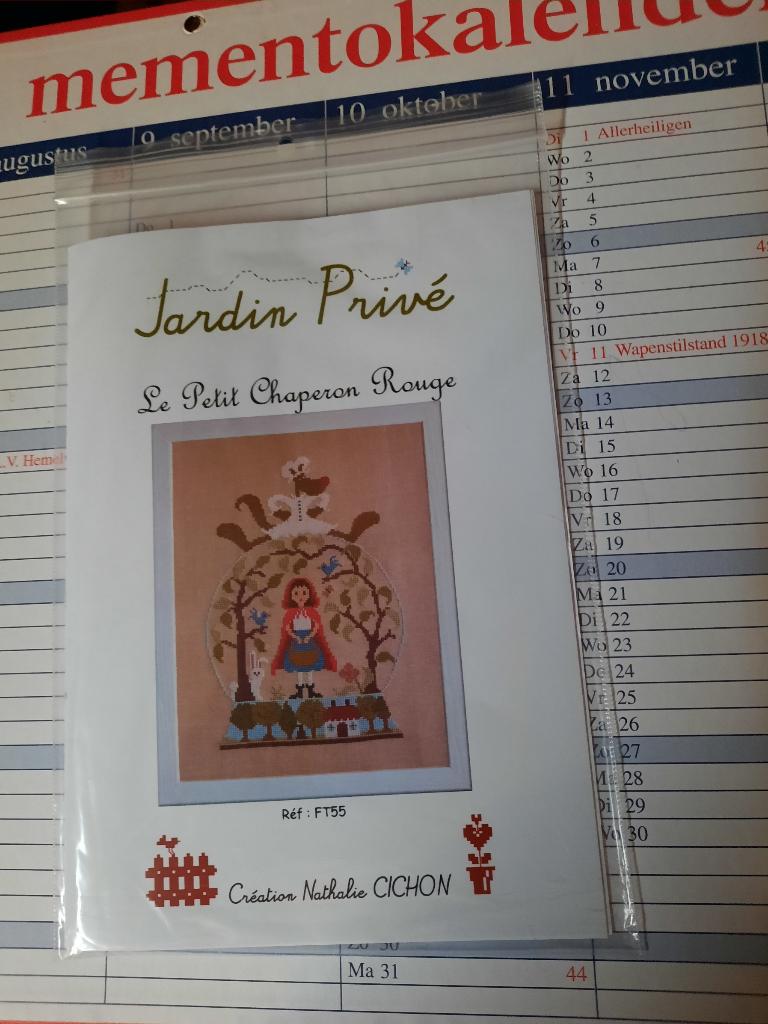 Motifs Jardin Prive (2x) - Création Nathalie Cichon, Enlèvement ou Envoi, Comme neuf, Broderies à la main, Patron