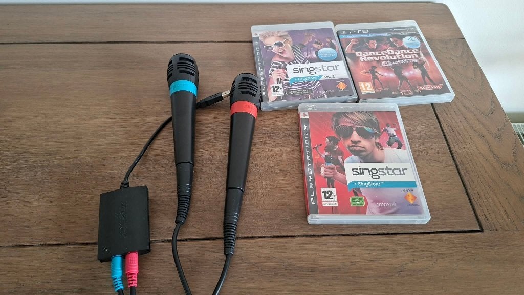 PS3 SingStar-microfoons + 3 games, Games en Spelcomputers, Games | Sony PlayStation 3, Muziek, Gekoppelde computers, 2 spelers