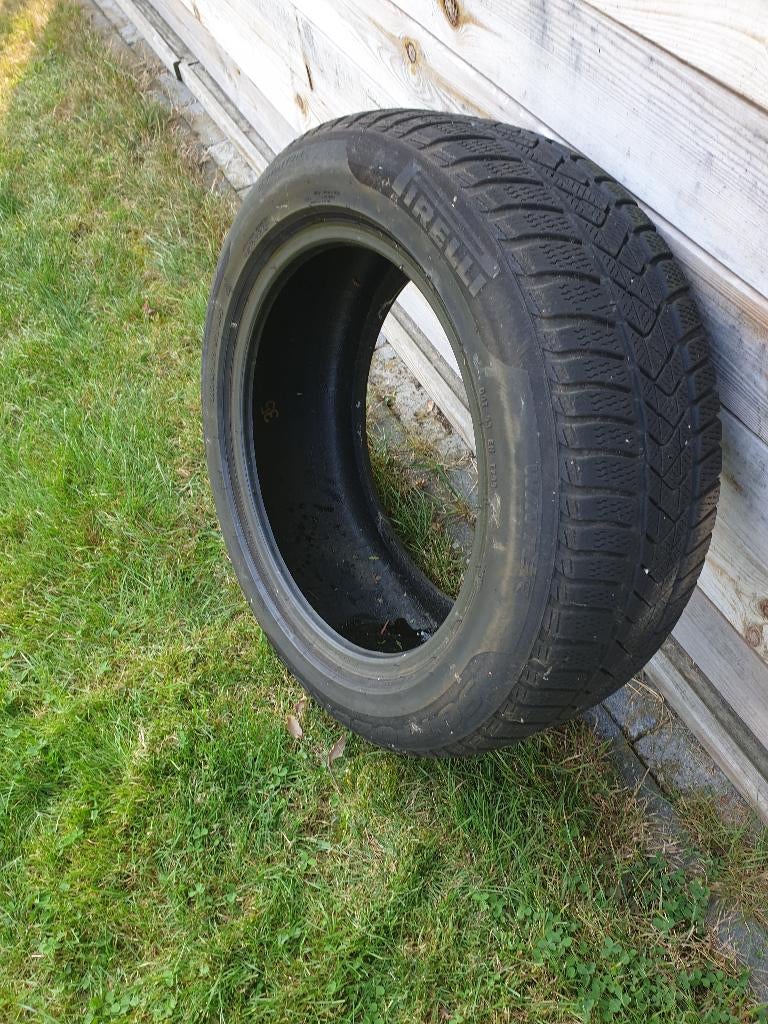 4 x pneus Pirelli pour BMW 225/55 17, Pneus hiver, Véhicule de tourisme, Enlèvement, Utilisé