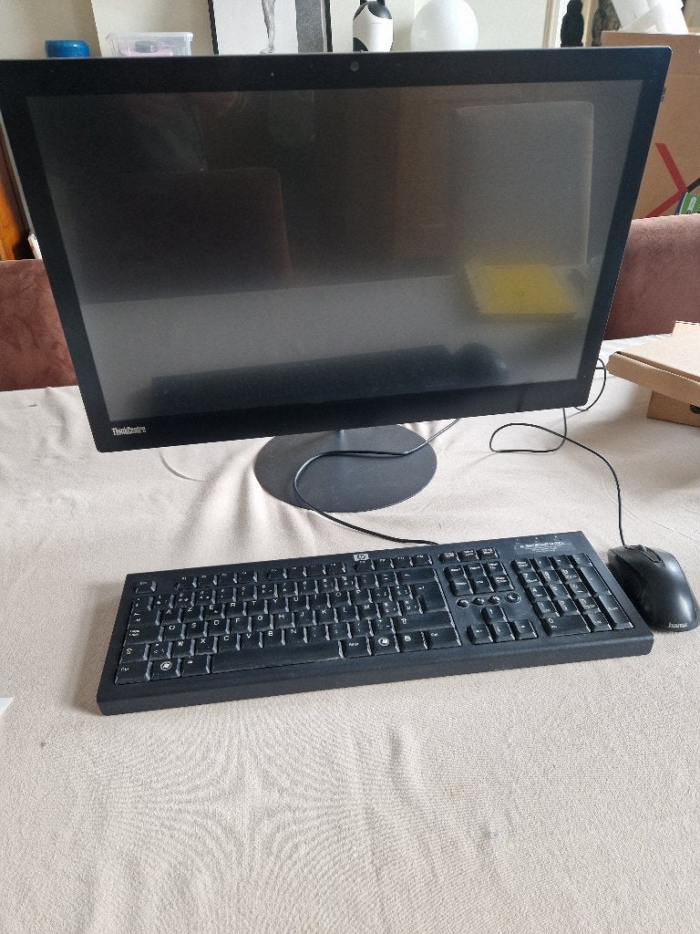 pc lenovo thinkcentre écran 24 pouces (61cm), Informatique & Logiciels, 256 GB, 8 GB, 4 Ghz ou plus, Enlèvement