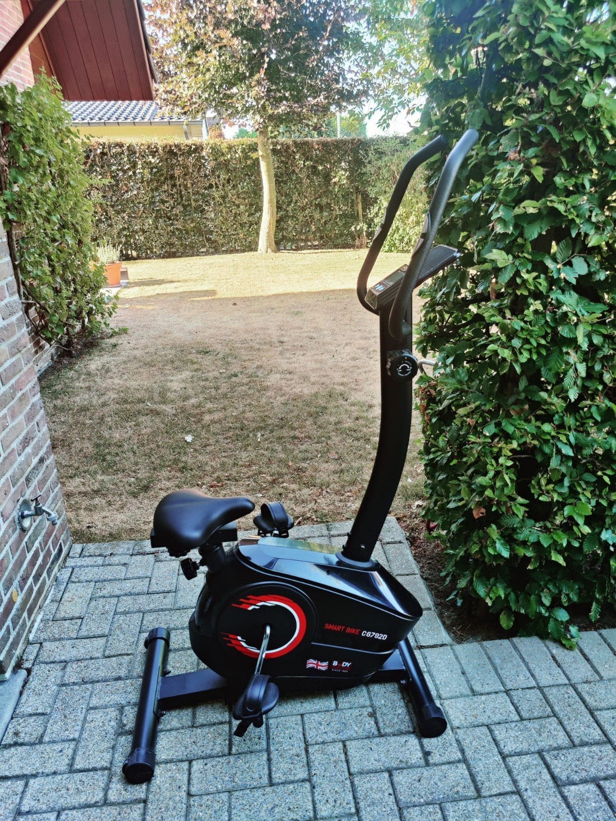 Hometrainer, Sport en Fitness, Ophalen, Zo goed als nieuw, Hometrainer