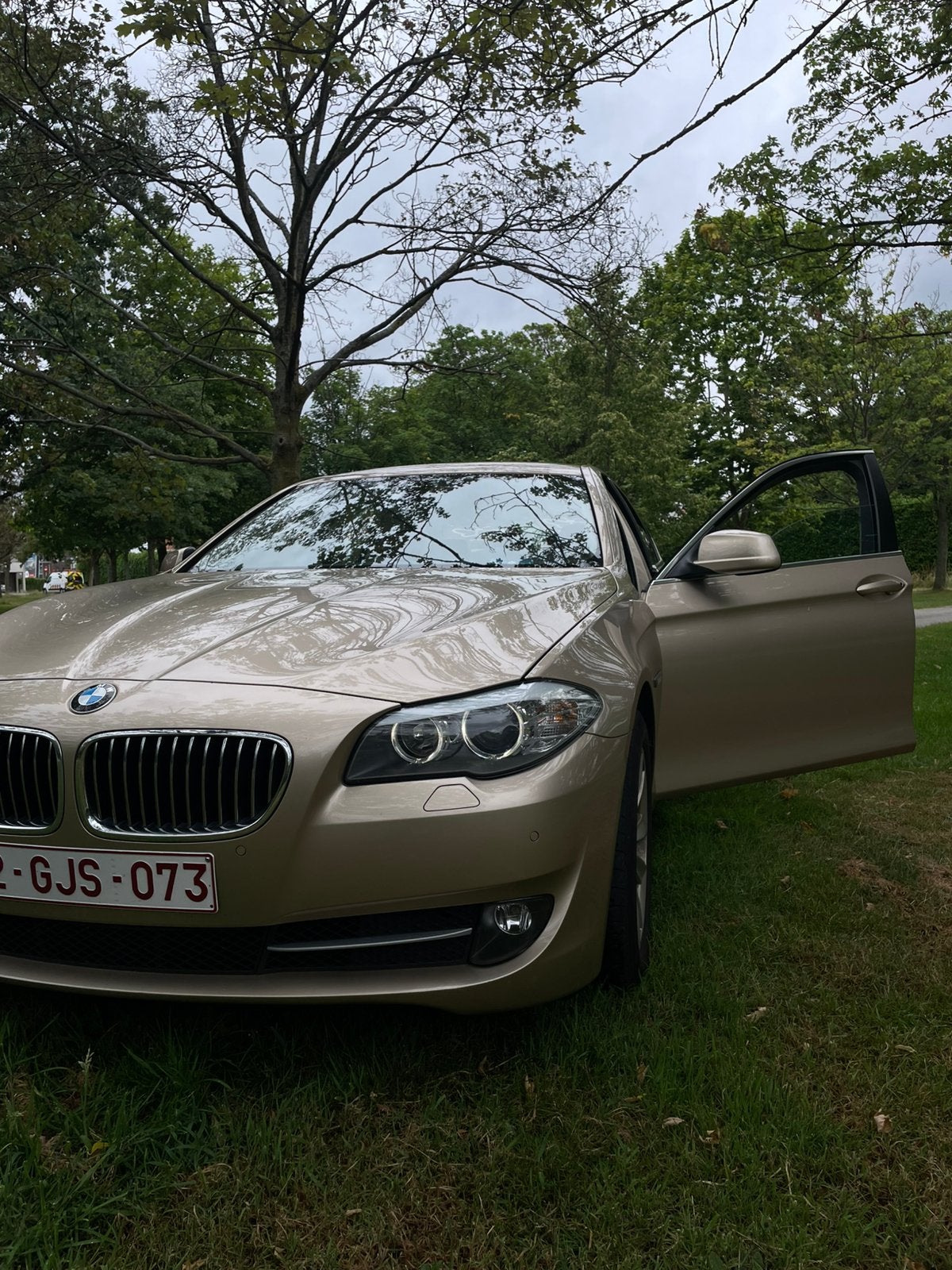 Bmw 520i benzine automaat met weinig km, Auto's, Automaat, Euro 5, Beige, Berline