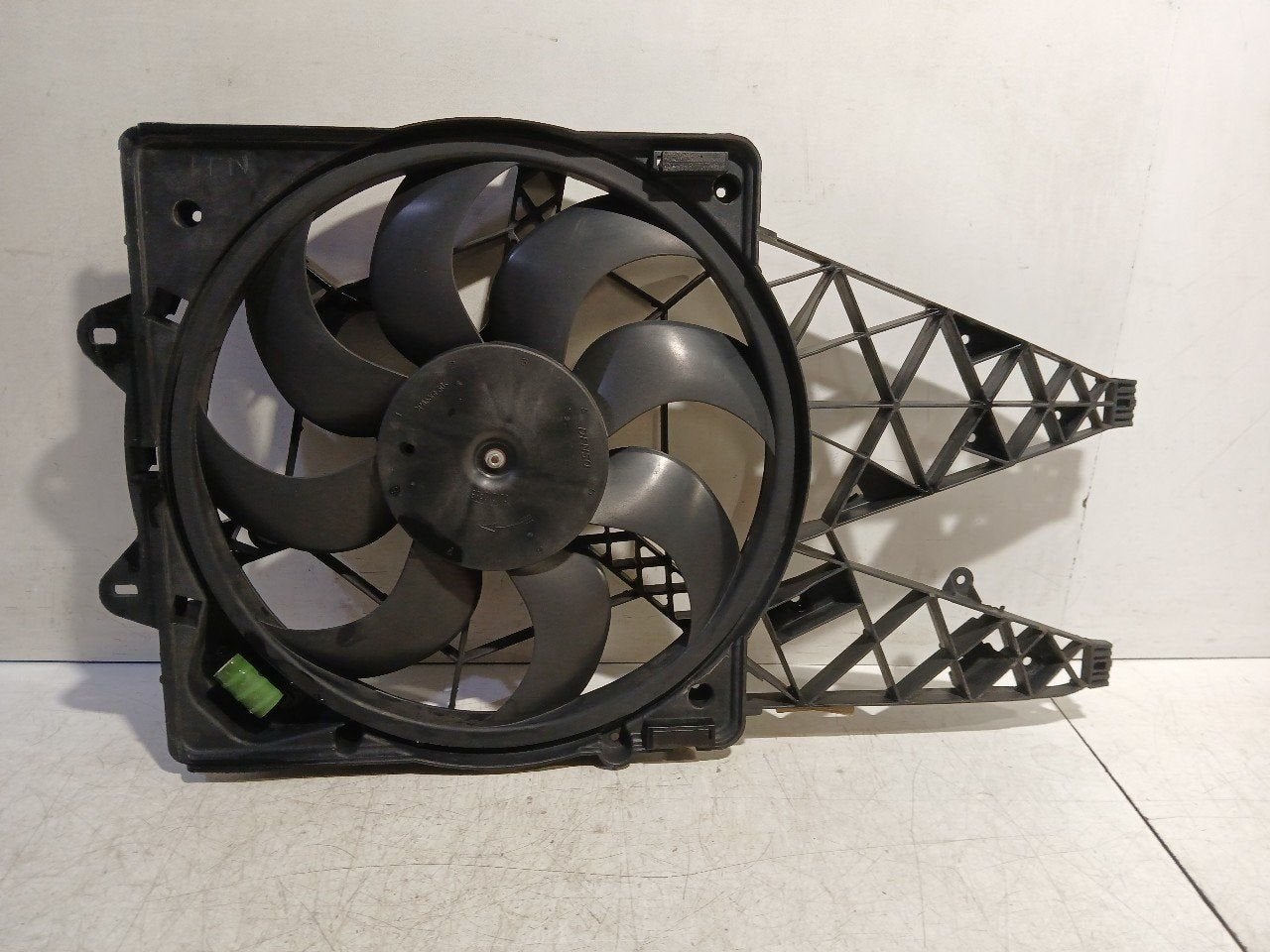 Koelventilator Fiat Doblo, Auto-onderdelen, Onderdelen@venauto.nl, Van der Ven Autorecycling B.V., Gebruikt, Ettenseweg 76, 4706 PB Roosendaal, The Netherlands