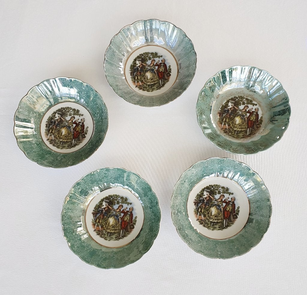 Set van 5 groene porseleinen diepe bordjes, Ophalen of Verzenden