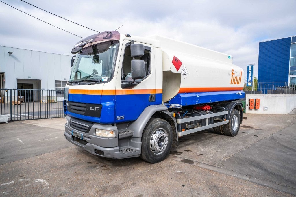 DAF LF55 280+ ALU 13000L/4 COMP. (bj 2009), Automaat, Achterwielaandrijving, Elektrische ramen, Wit