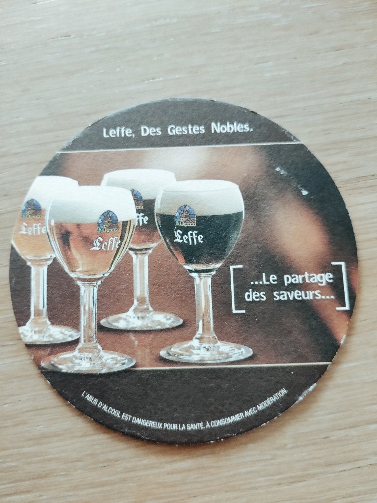 Bierviltje Leffe R/V, Collections, Marques de bière, Enlèvement ou Envoi, Comme neuf, Sous-bock, Leffe