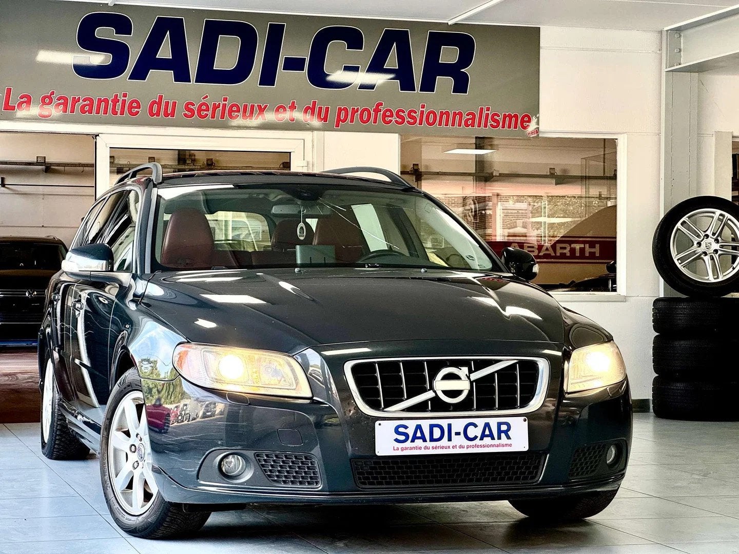 Volvo V70 1.6 D 110cv DRIVe Summum, Cuir, Euro 5, Achat, https://public.car-pass.be/vhr/5f557717-2018-4d8a-8c5e-c213334b650e