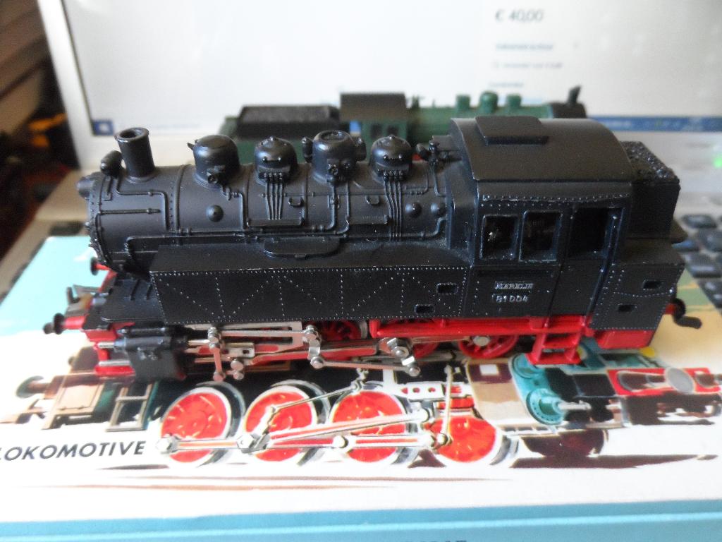 MARKLIN HO 3031 - 2 Rails (rare) en boite d'origine, Analogique, Enlèvement ou Envoi, Comme neuf, Locomotive
