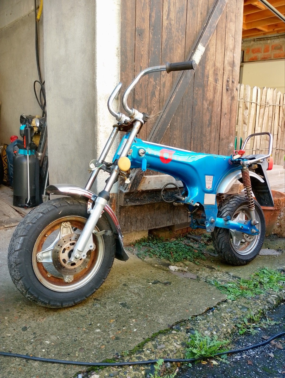 Motodax rolling frame, Ophalen, Frame