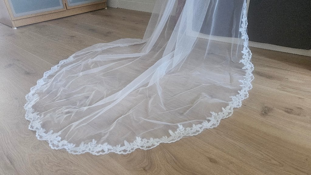 Bruids Sluier lang met kant (Bridal Veil), Ophalen, Nieuw