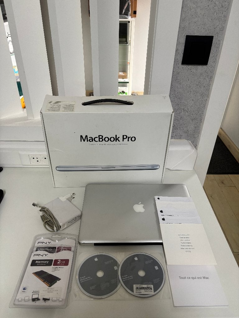 Apple MacBook Pro A1286 pour pièces, Computers en Software, Apple Macbooks, Gebruikt, 256 GB, 2 tot 3 Ghz, 15 inch