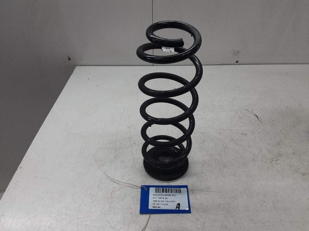 RESSORT DE SUSPENSION ARRIERE Audi A3 Sportback (8VA / 8VF), Mevr. I. Hauben, Audi, Utilisé, Rue de l'Espoir 34 34
4030  GRIVEGNÉE, BE