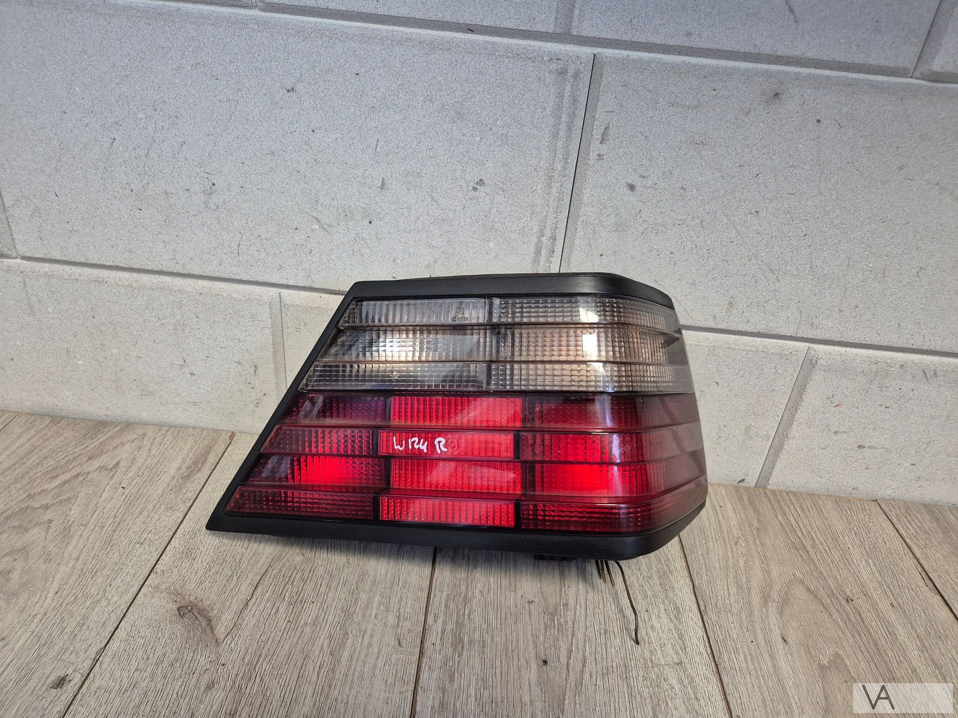 Achterlicht rechts Mercedes E klasse W124 84 - 94 1248206264, Auto-onderdelen, Gebruikt, -, Ophalen of Verzenden, -