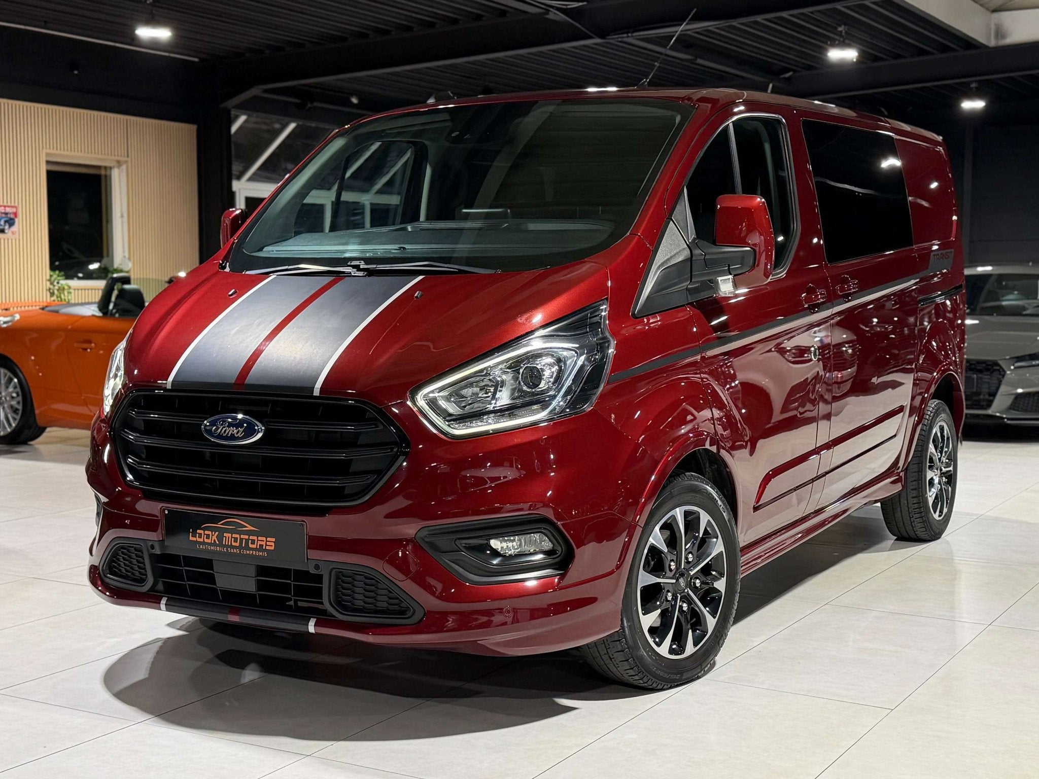 Ford Transit Custom 2.0 TDCi Sport S/S 185CV DOUBLE PORTE LA, Achat, Euro 6, Boîte manuelle, Noir