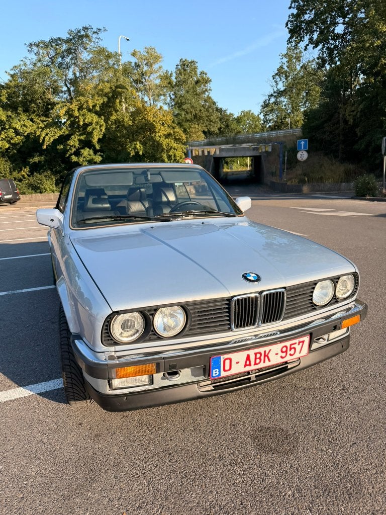 BMW E30 320I CABRIOLET, Cuir, Argent ou Gris, Achat, Cabriolet