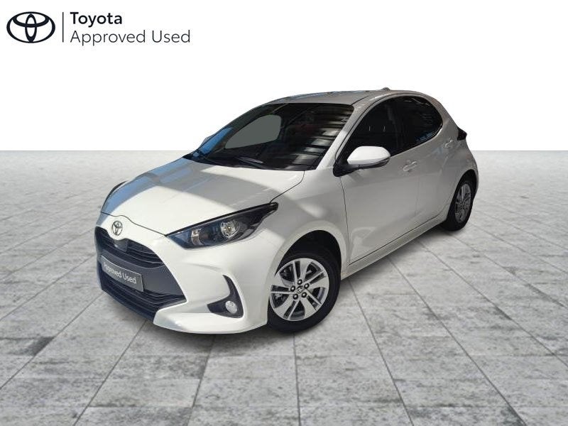 Toyota Yaris Dynamic de direction..., Auto's, Automaat, 1497 cc, Wit, 5 deurs