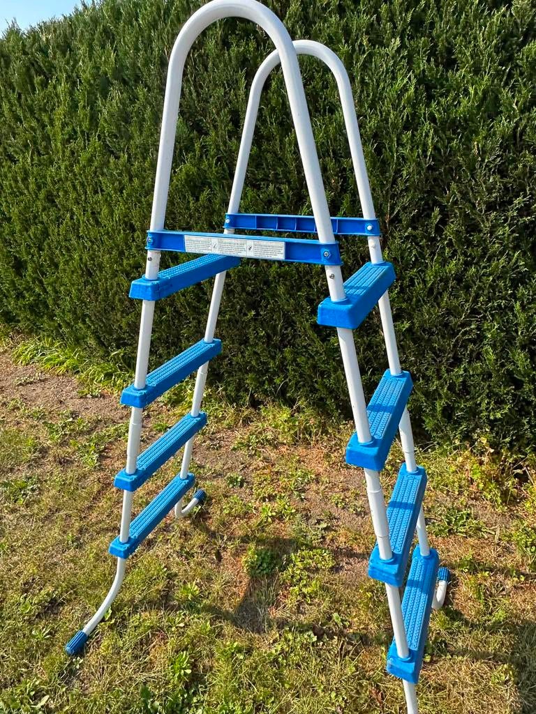 Zwembadtrap, Tuin en Terras, Ophalen, Gebruikt, Ladder