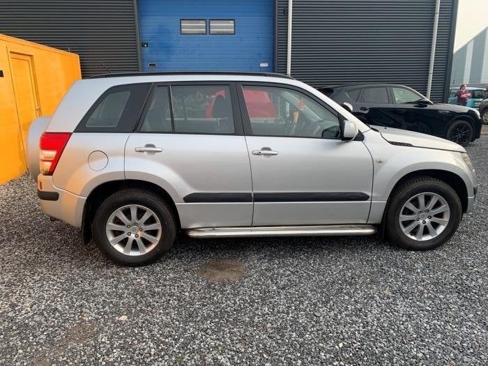Aile avant droite d'un Suzuki Grand Vitara (Z2S), -, 3 mois de garantie, Utilisé, -