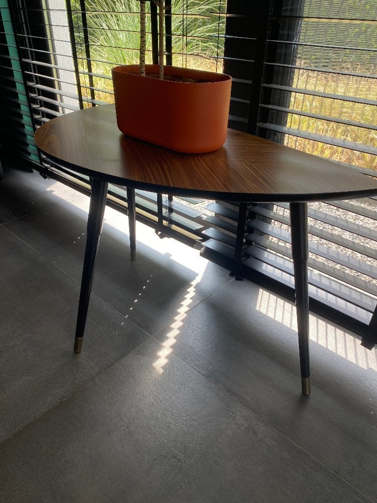Table basse vintage en finition noyer, Enlèvement