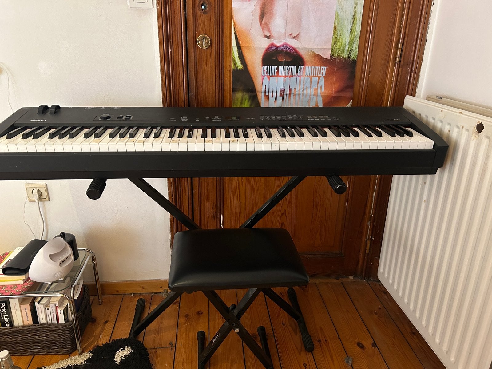 Yamaha CP33 – Piano de scène 88 touche + support + banquette, Musique & Instruments, Pianos, Utilisé, Piano, Noir, Digital, Enlèvement