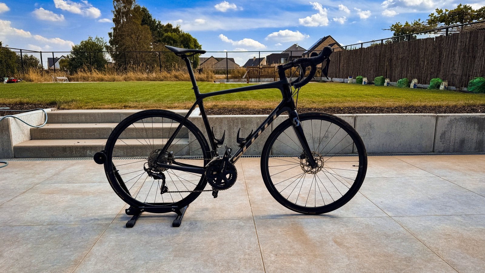 Scott Addict 20 disc, Fietsen en Brommers, Gebruikt, Carbon, Heren, Meer dan 20 versnellingen