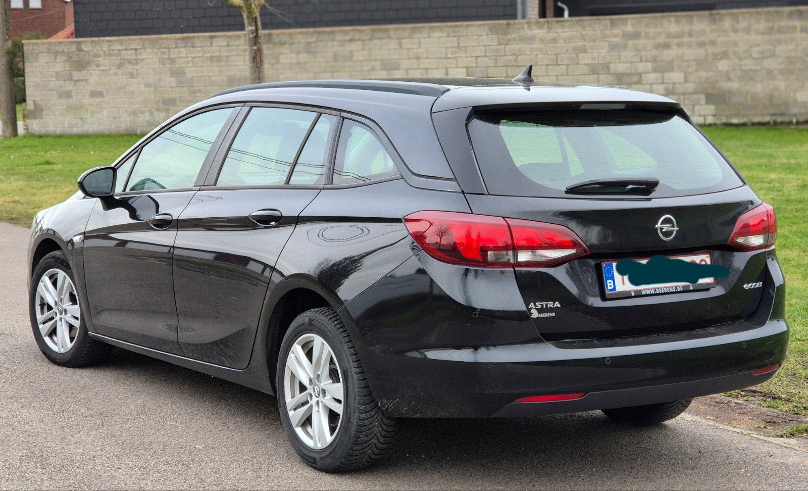 opel astra 16cdti new mod 190mkm gps clima ctok 4999€, Euro 6, 1600 cc, Bluetooth, 5 deurs