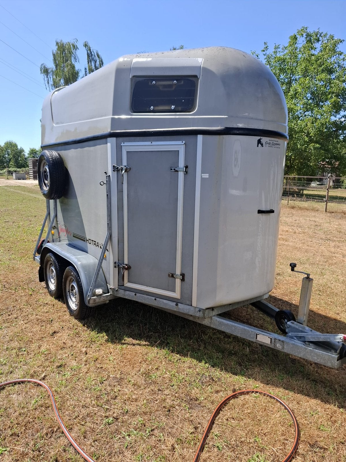 Tweepaardstrailer Hotra Jumper, Dieren en Toebehoren, Ophalen, Gebruikt, Overige materialen, 2-paards trailer