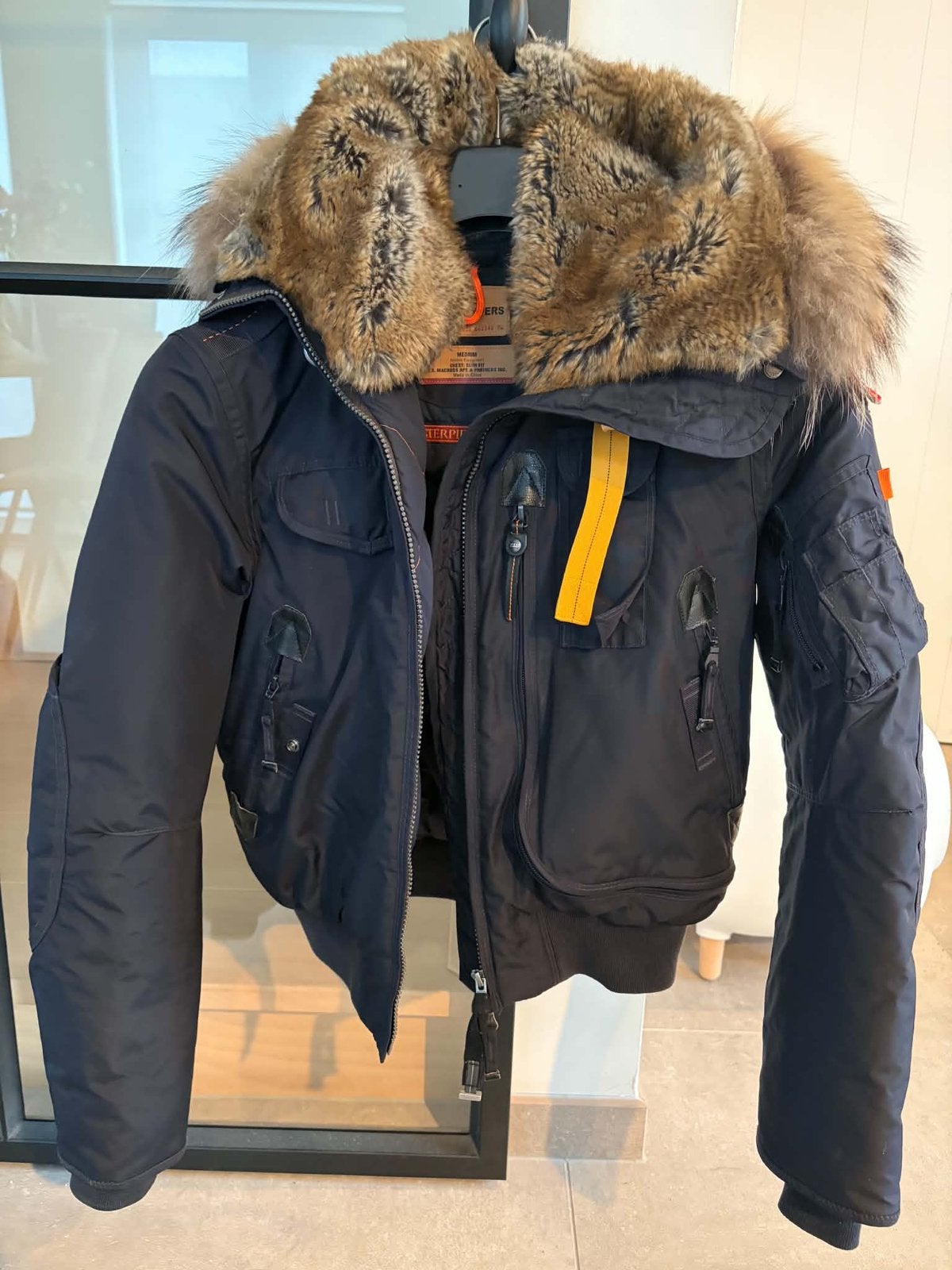 Donkerblauwe parajumper, Ophalen of Verzenden, Zo goed als nieuw, Maat 48/50 (M), Blauw
