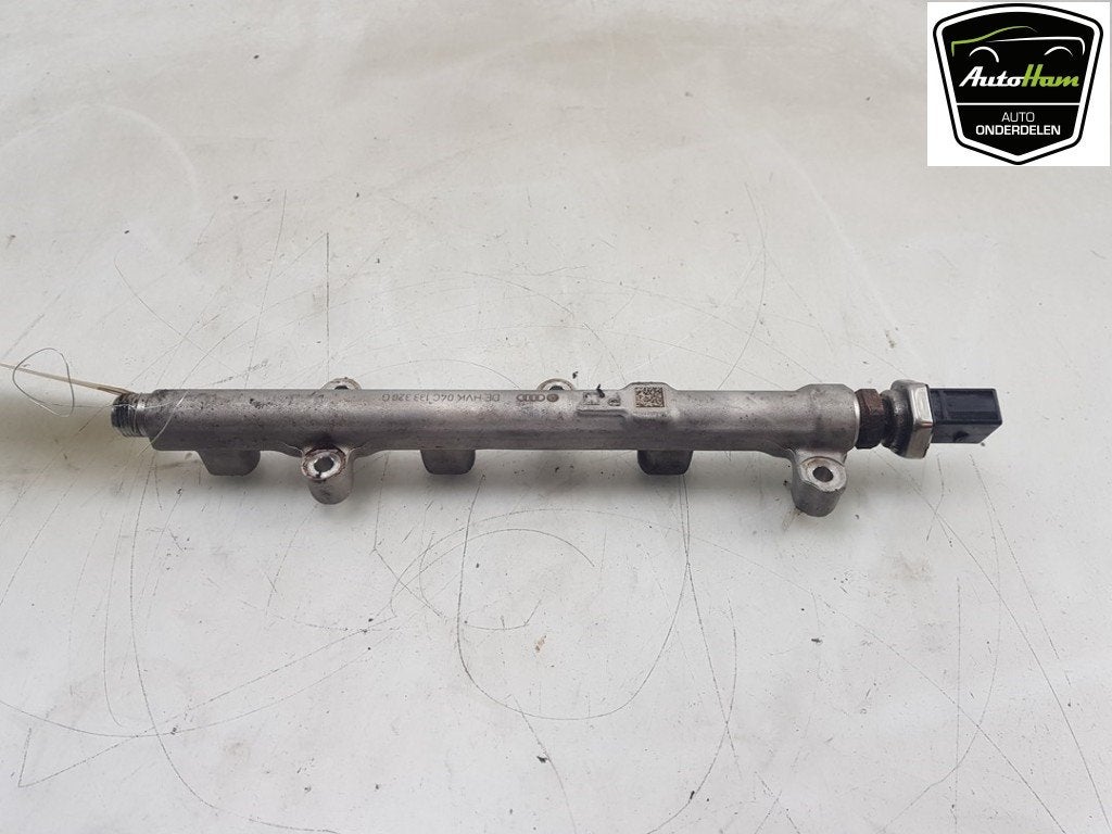 RAMPE D'INJECTION Golf VII (AUA) (|04C133320G|04C133320C|), Utilisé, Volkswagen