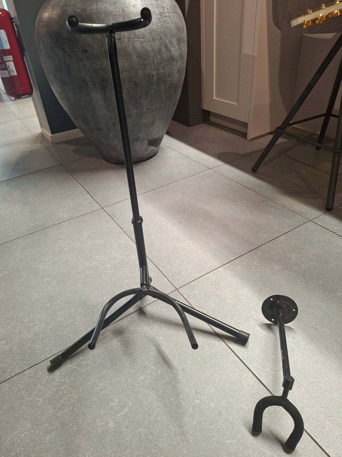 gitaar staander en ophang haken voor gitaar, Muziek en Instrumenten, Ophalen, Gitaar