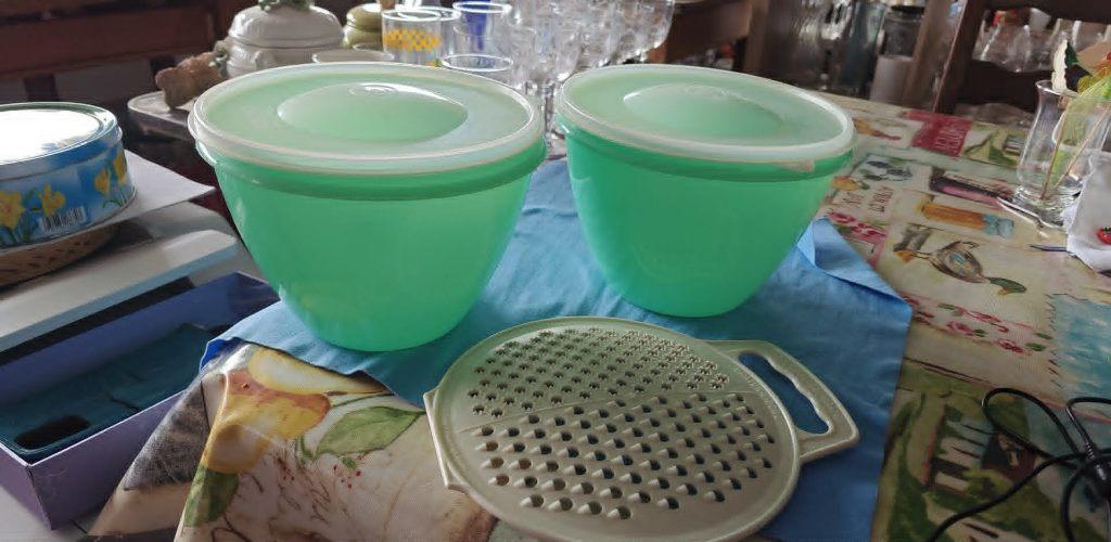 Tupperware vintage kom plus rasp groen, Ophalen of Verzenden, Gebruikt, Groen, Bak of Kom