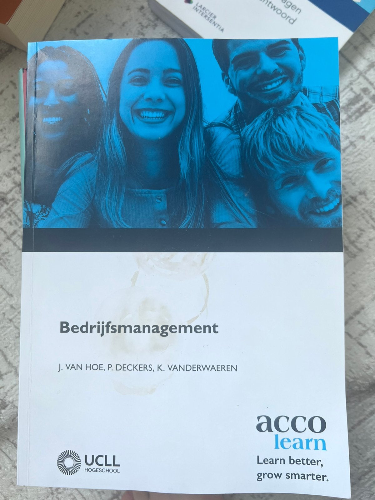 Bedrijfsmanagement ucll, Ophalen, Zo goed als nieuw