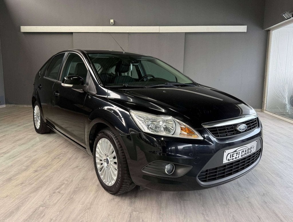 Ford Focus Focus 1.4i Ambiente, Autos, Ford, Entreprise, Achat, Focus, ABS, Bluetooth, Isofix, Radio, Essence, Euro 4, Berline
