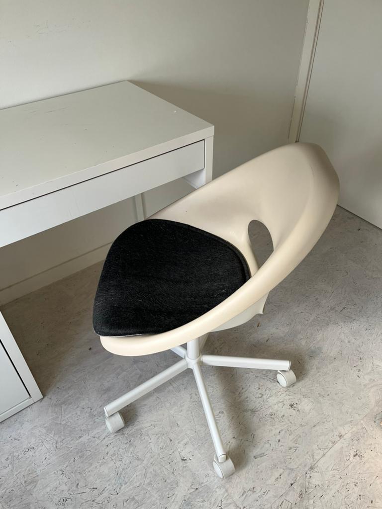 Bureau stoel, Ophalen, Zo goed als nieuw, Beige, Bureaustoel