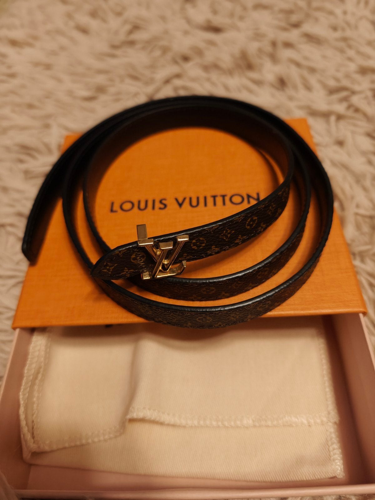 Mini LV 15mm omkeerbare riem, Kleding | Dames, 80 tot 90 cm, Bruin, Ophalen of Verzenden, Zo goed als nieuw