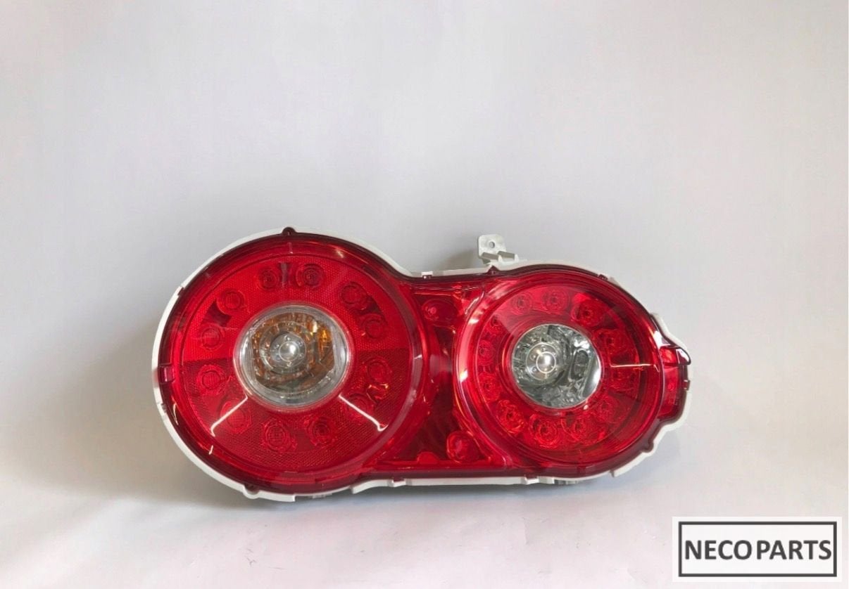 NISSAN GTR LED ACHTERLICHT ORIGINEEL ALLES LEVERBAAR!!!, -, Utilisé, -, Nissan