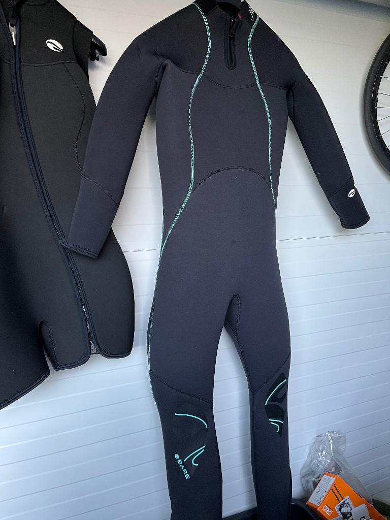 Duikpak 7 mm vrouwen Bare Nixie 8+, Watersport en Boten, Duiken, Ophalen of Verzenden, Zo goed als nieuw, Duikpak