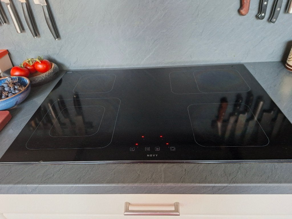 Novy kookplaat, Elektronische apparatuur, Ophalen, Gebruikt, Keramisch, 4 kookzones