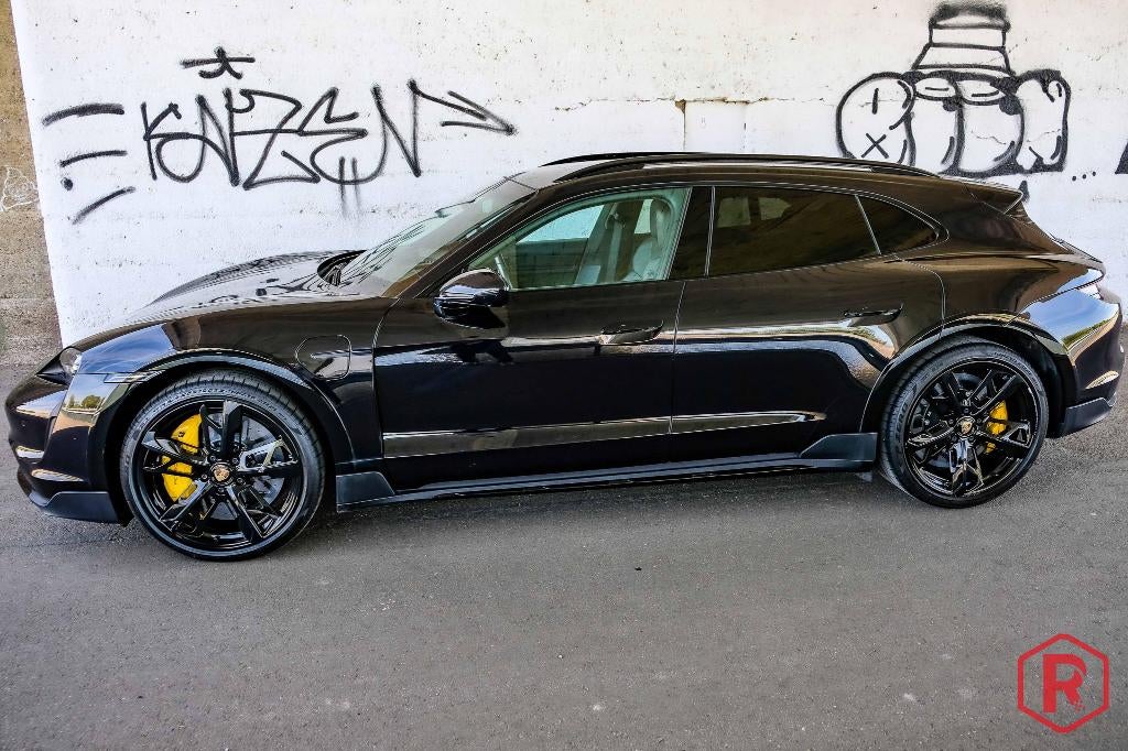 Porsche Taycan Turbo S Sport Turismo TVA BOSE Pano, Cuir, Achat, 460 kW, Euro 6