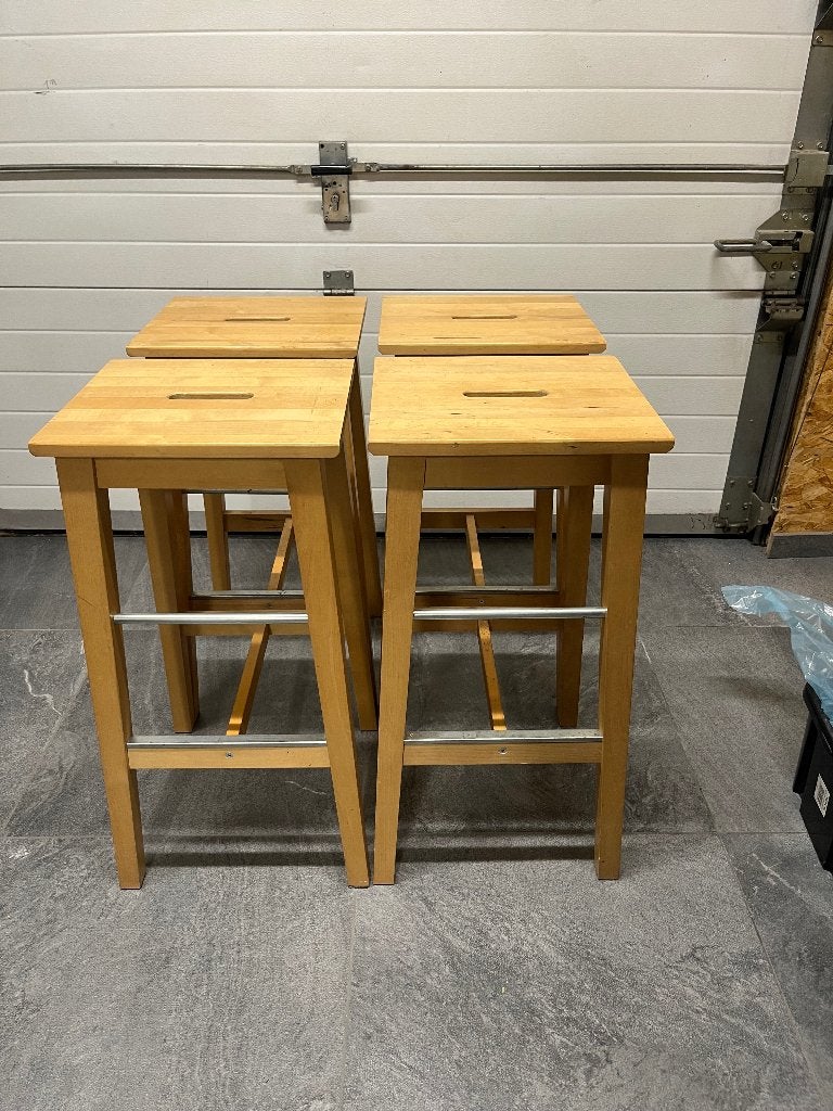 Tabouret en bois, Maison & Meubles, Tabourets, Enlèvement, Comme neuf, Bois
