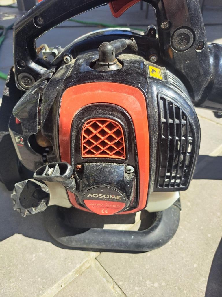 A bendre soufleur aspirateure moteur termic