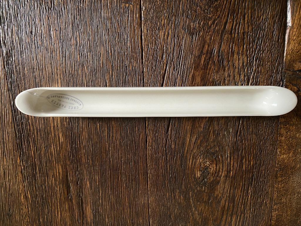 Plat à asperges ancien en porcelaine Revol, Enlèvement, Comme neuf, Porcelaine